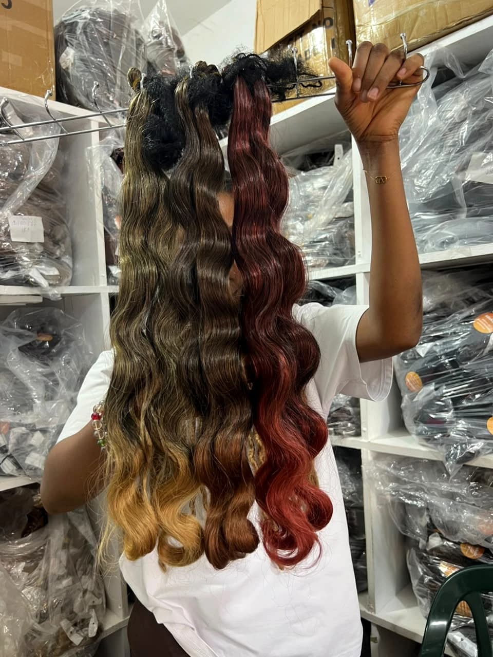 Anna body waves ( weft)